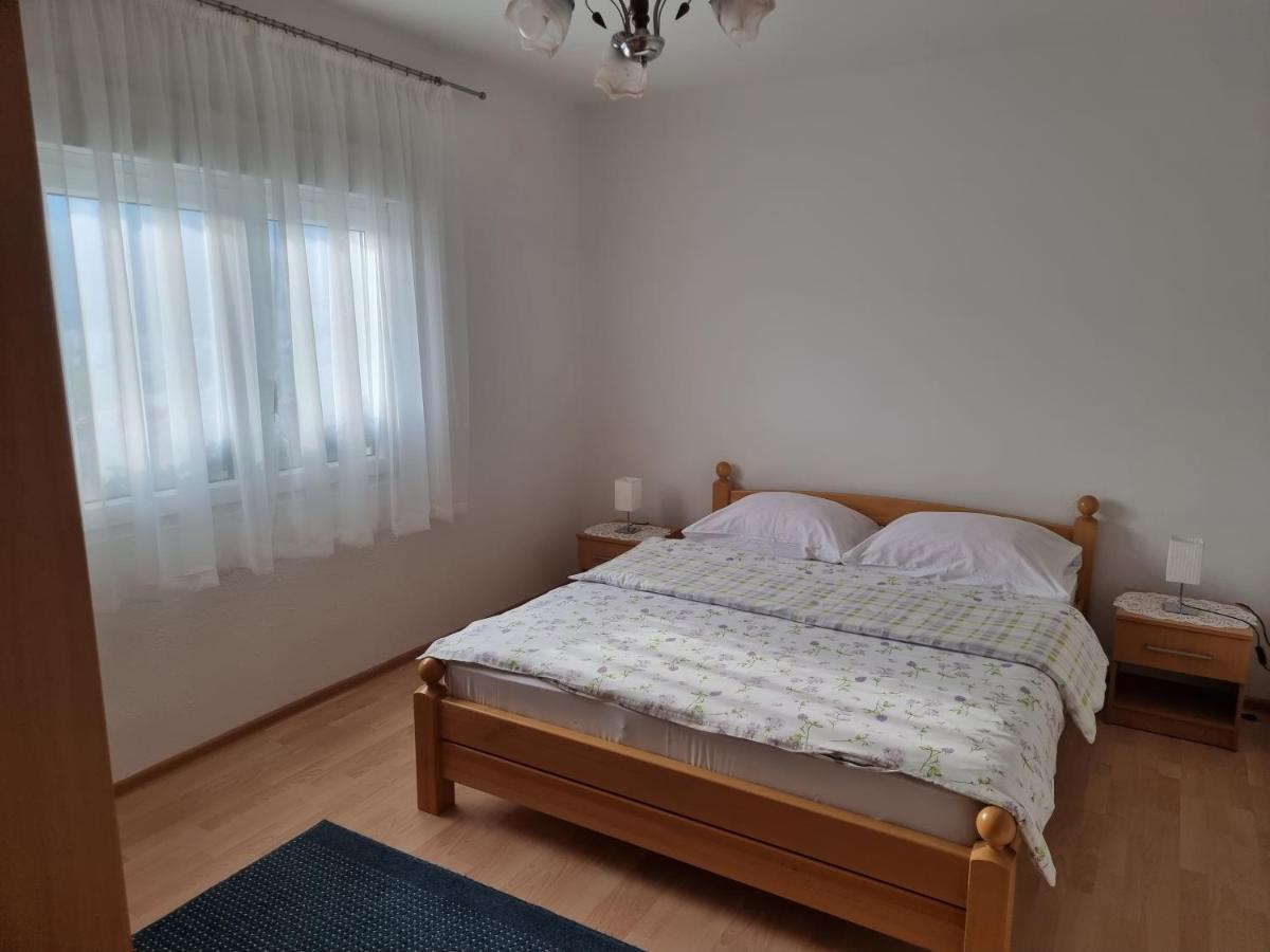 Apartment And Room Panorama 모스타르 외부 사진